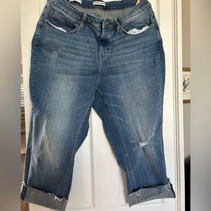 Vigoss Marley Mid-rise rolled cuff capri